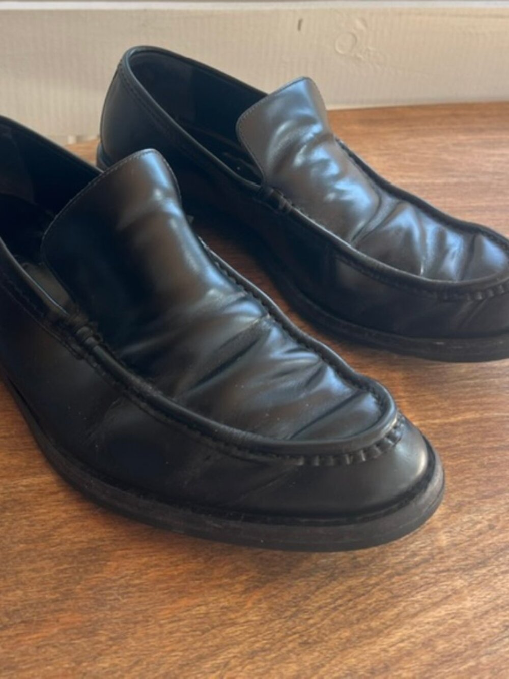 Gucci Men's Black Leather Loafers Size 10 Made in Italy.